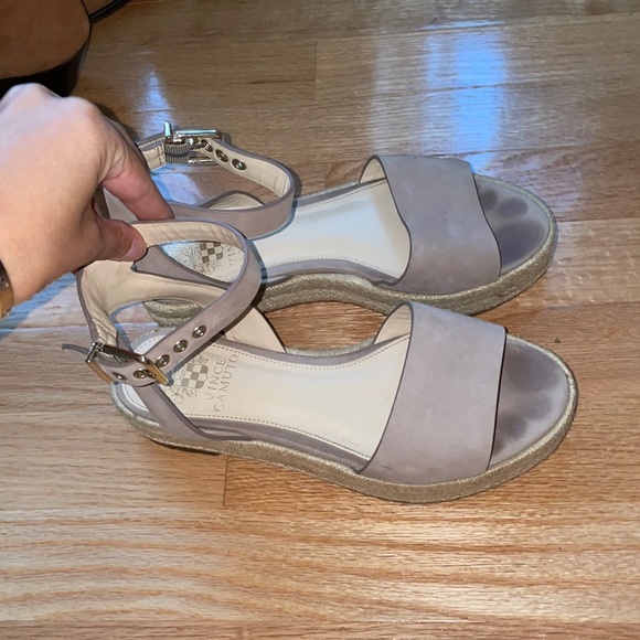 [Vince Camuto] platform espadrille base sandals - Picture 3 of 9